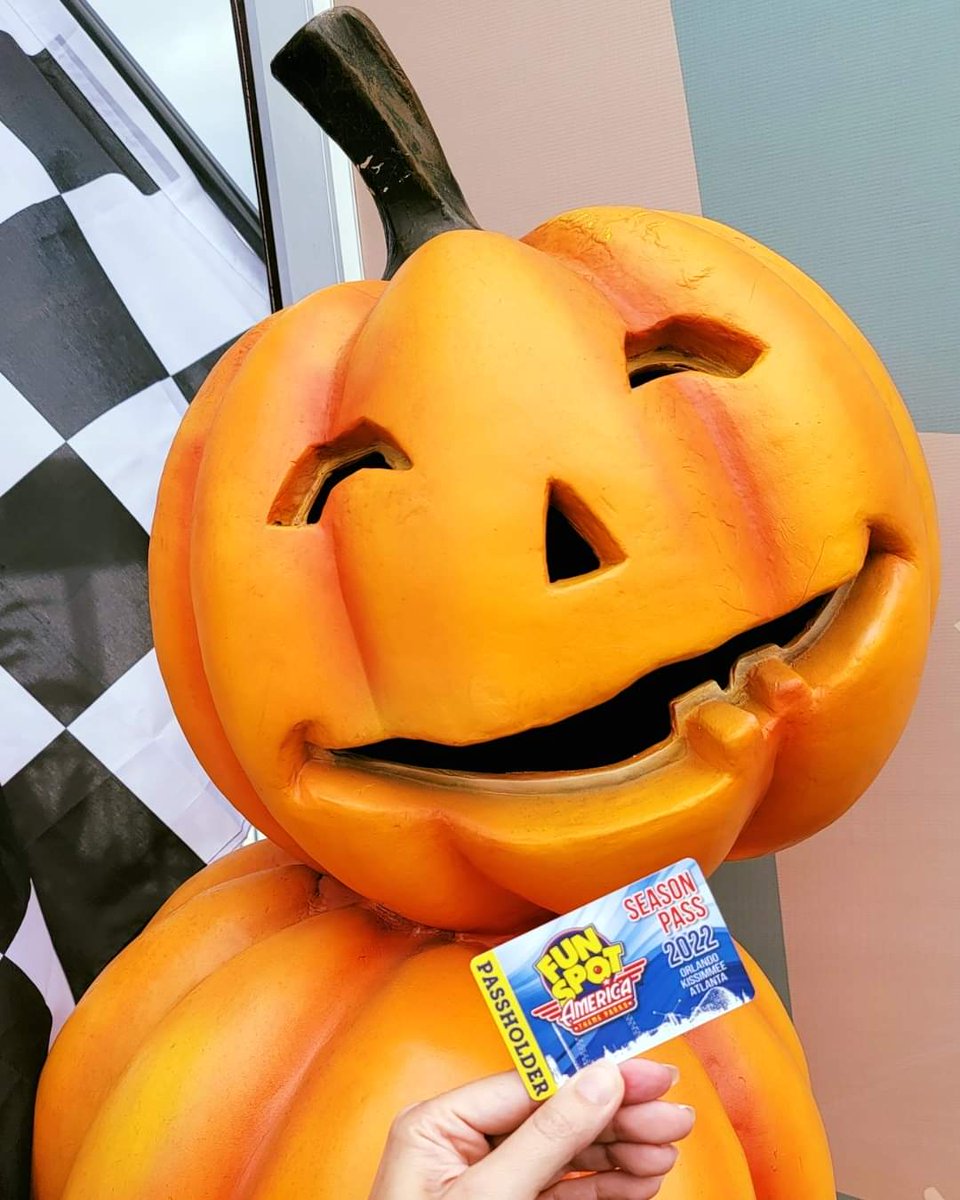 FunSpotAtlanta's tweet image. It's almost time for our HUGE Halloween Event! Starting September 30th, you can experience it all with a season pass, plus our exciting attractions, games, and food! To purchase yours today, visit: bit.ly/save5ATL

#funspotamerica #funspotatlanta #FindYourFun