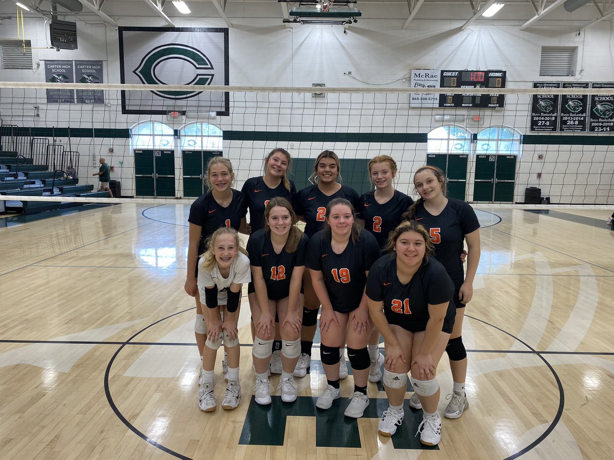 PFVolball's tweet photo. Congratulations to our Jv team for winning the district championship today! So proud you all! #gotigers https://t.co/u4vfEAlPt6