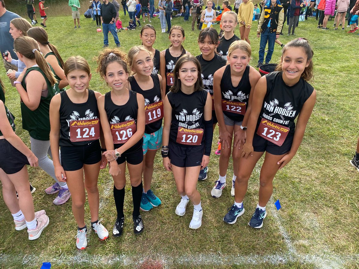 Van Hoosen Middle School tweet media