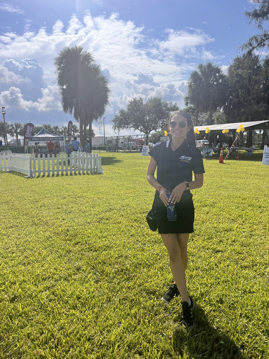 WPBF_BROOKE's tweet photo. Awesome morning emceeing #countdown2zero at #pbcacc ! So many amazing pets are available for adoption! https://t.co/UMG0dFy5gM