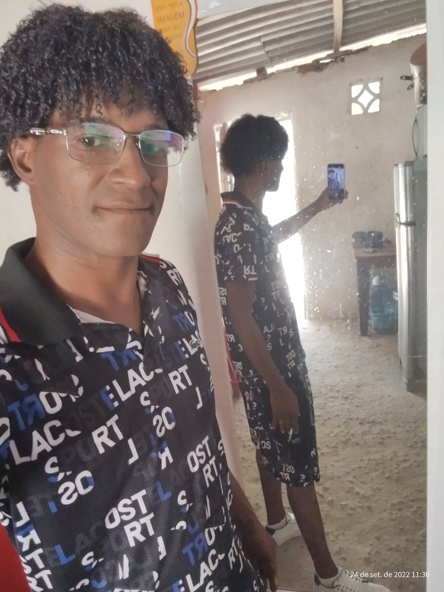 ernandessilva19's tweet photo. Pq as vezes só quero ser mas um garoto https://t.co/jjQ09wXcNK