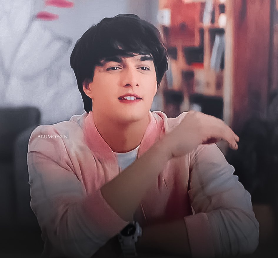 aridhamohsin's tweet photo. Cutooo🥹
@momo_mohsin 
#MohsinKhan #ishqishqkarke https://t.co/eOY6pHOEs0