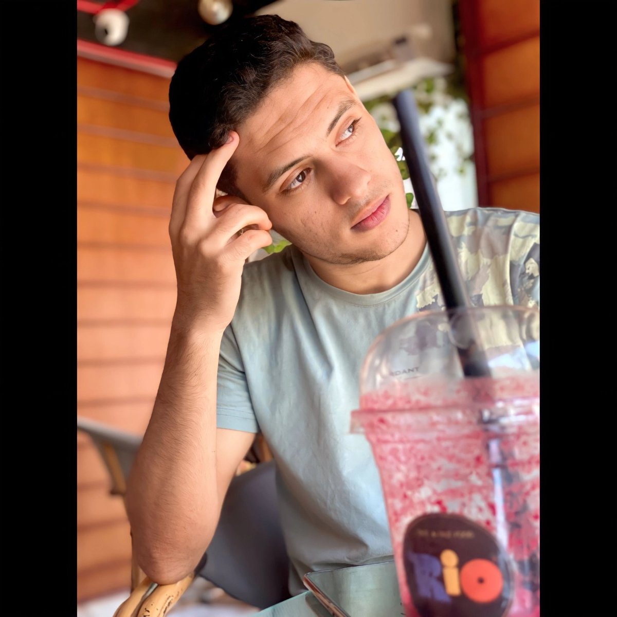 Bit0oo's tweet photo. ✨🛸 https://t.co/cFJAPzuyfw