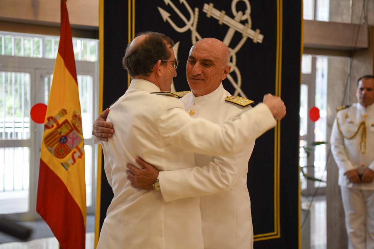 CapitanInvictus🇪🇸🇺🇦 on Twitter "RT Armada_esp En la mañana de ayer, el Vicealmirante D