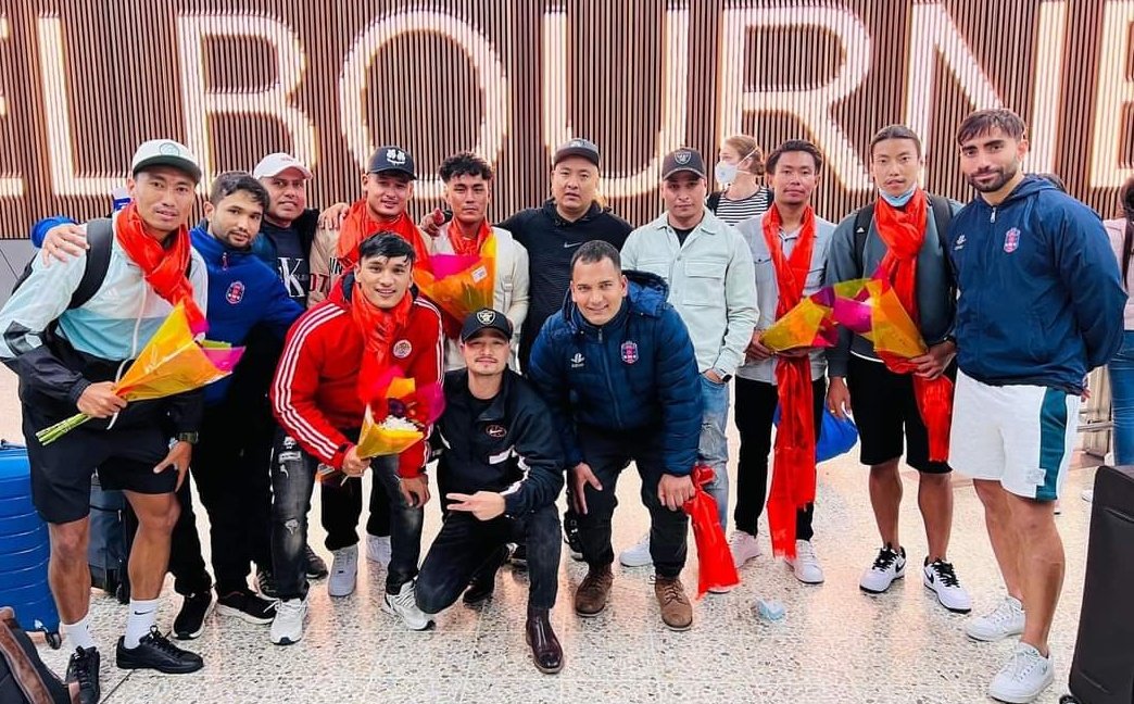 rghising's tweet photo. Nepali 🇳🇵 footballers Amir Shrestha, Rajan Gurung, Rabi Thing, Rumesh Bartaula, Mikchen Tamang and Rohit Karki landed in Melbourne Australia 🇦🇺.
📸 Royal Westerns Club
#NepalFootball #destinationAustralia https://t.co/2uDsKH0YzH