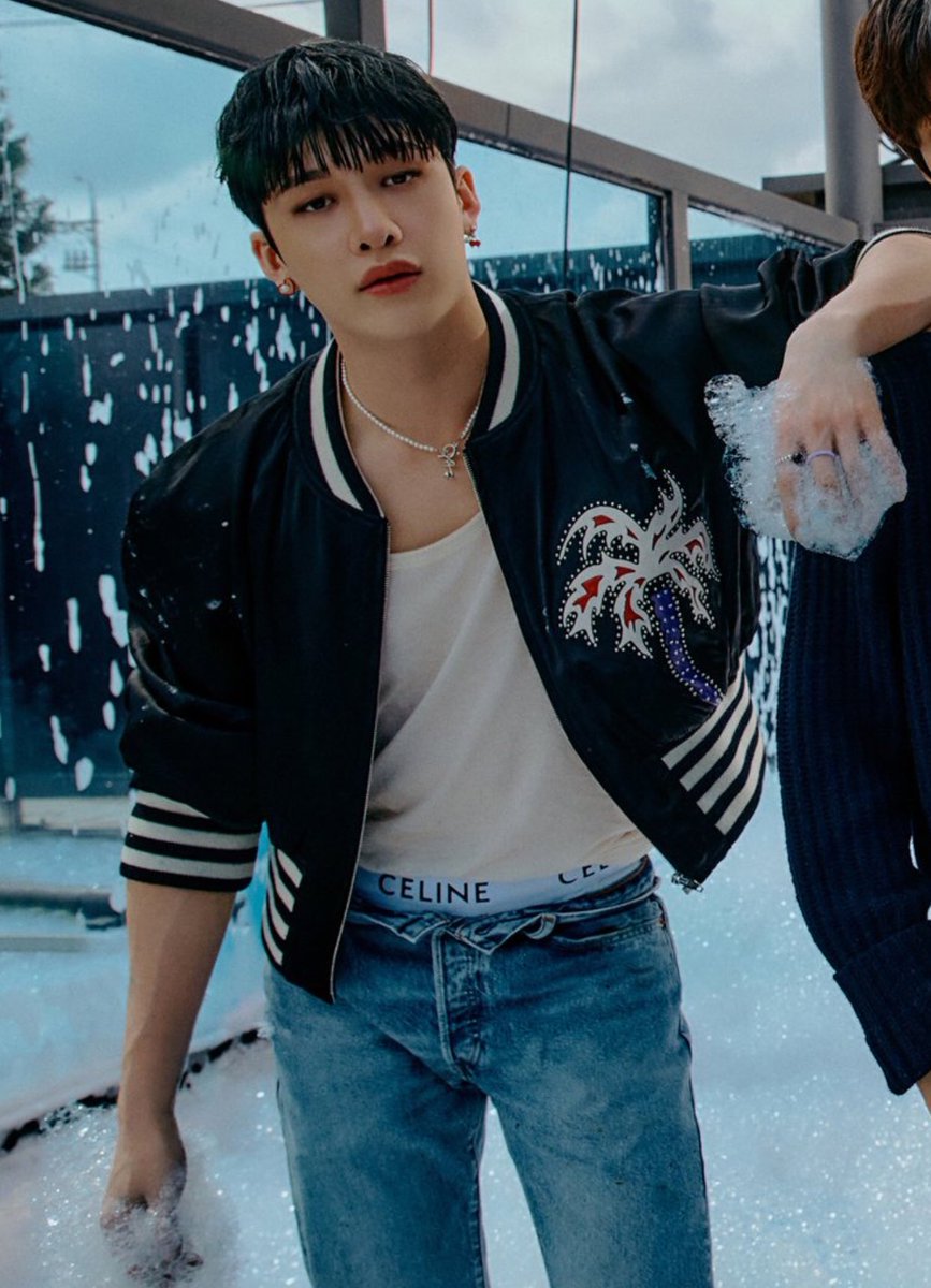 Bilgin olsun donun görünüyo chris kişisi