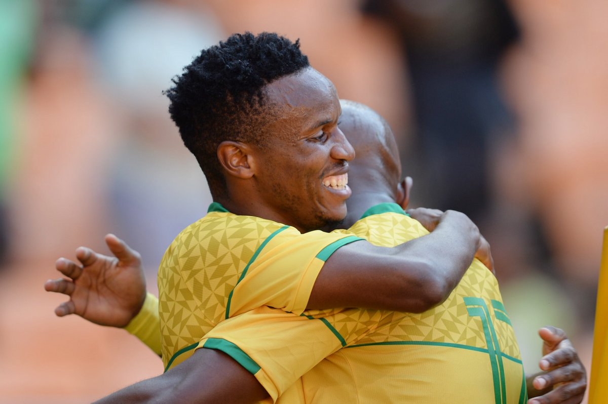 KickOffMagazine's tweet photo. Bafana Bafana got back to winning ways by defeating Sierra Leone 4-0 at FNB Stadium, with Themba Zwane playing a starring role on Saturday afternoon.

Read more ➡️ https://t.co/Rf4Izvs57j https://t.co/tF1jWBRTu1