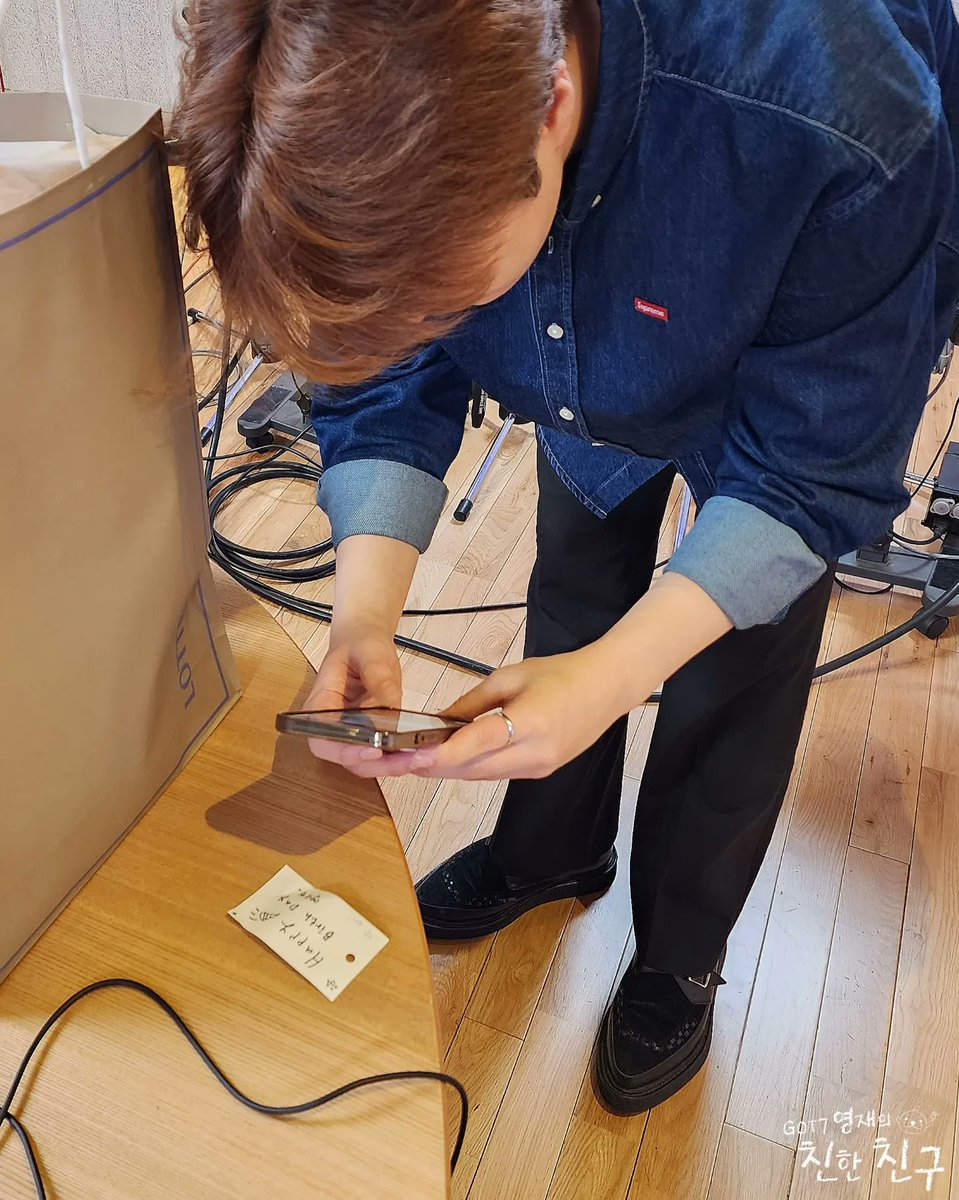 mbcbf_ever's tweet photo. 🦦친친 꿀팁나나나🦦

말을 놓았지만 놓지 않았듯이🥲
마지막이지만 마지막이 아닌 것처럼 다시 만나요👋❤️

마지막까지 꽁냥꽁냥한 달디&amp;정수,
👾정수ver 너의모든순간 LIVE 복습은 여기서⤵️
🔗https://t.co/mF5EnH7AD8

#MBC #라디오 #GOT7영재의친한친구 #친친 #갓세븐 #영재 #엑스디너리히어로즈 https://t.co/QPse9mjXSL