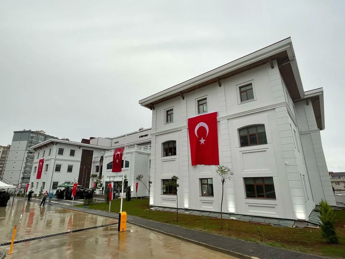 muhammetbalta61's tweet image. #Ortahisar / #Pelitli📍

Trabzon İl Emniyet Müdürlüğü için yapılan yeni hizmet binasında incelemelerde bulunduk..

Göz bebeğimiz olan Emniyet teşkilatımızın yeni hizmet binası hayırlı uğurlu olsun .