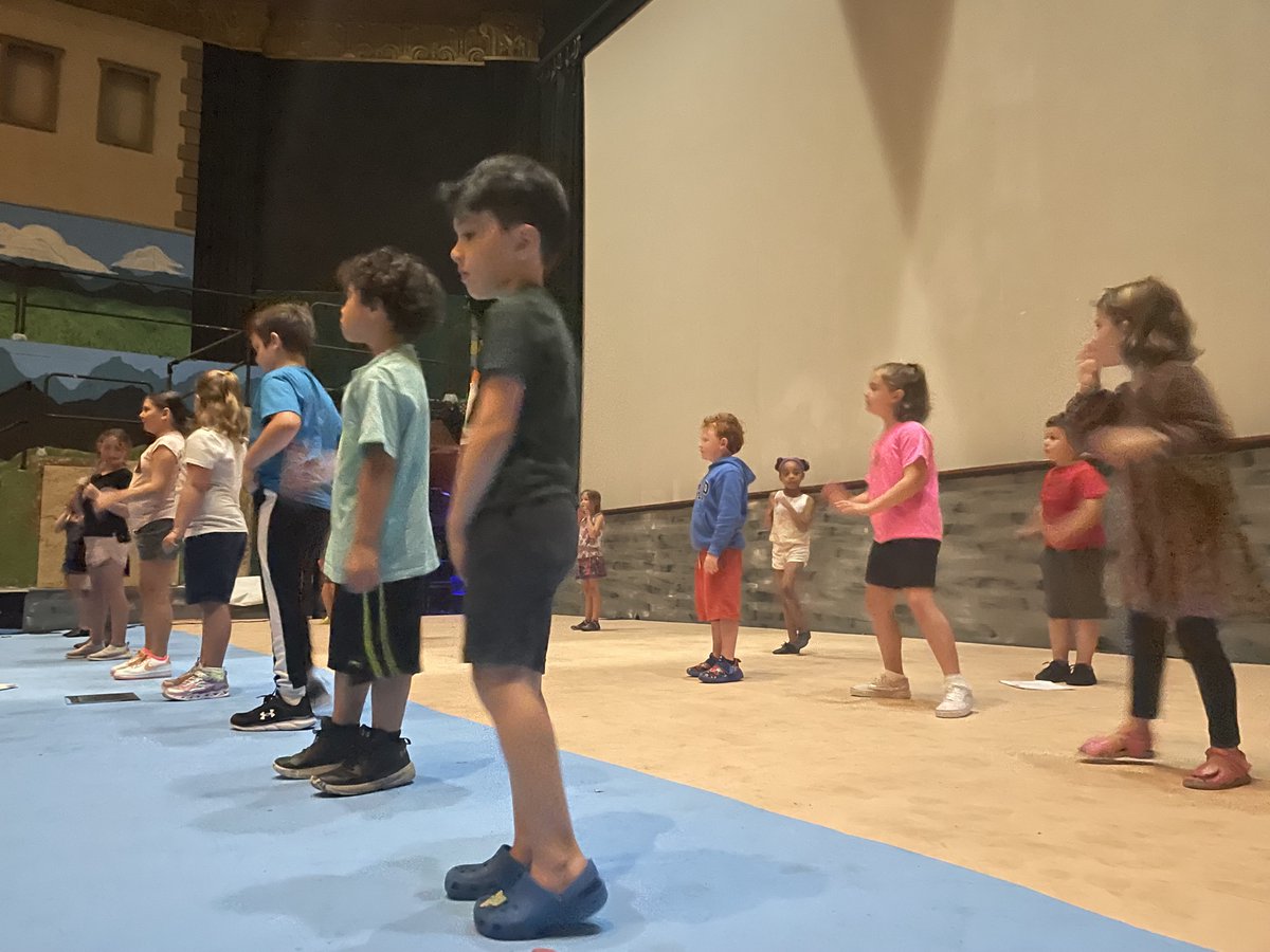 CaPAAofNEPA's tweet photo. Saturdays feel a lot more special with our CaPAA Kidz back in the theater! ❤️
Arf! rehearsals have begun! Performances for the Fall Triple are November 10-13!
.
.
.
.
.
#kids #capaa #theater #education #dance #sing #act #fun #learn #weekends #musicaltheater #scranton https://t.co/UgVZhWZnwd