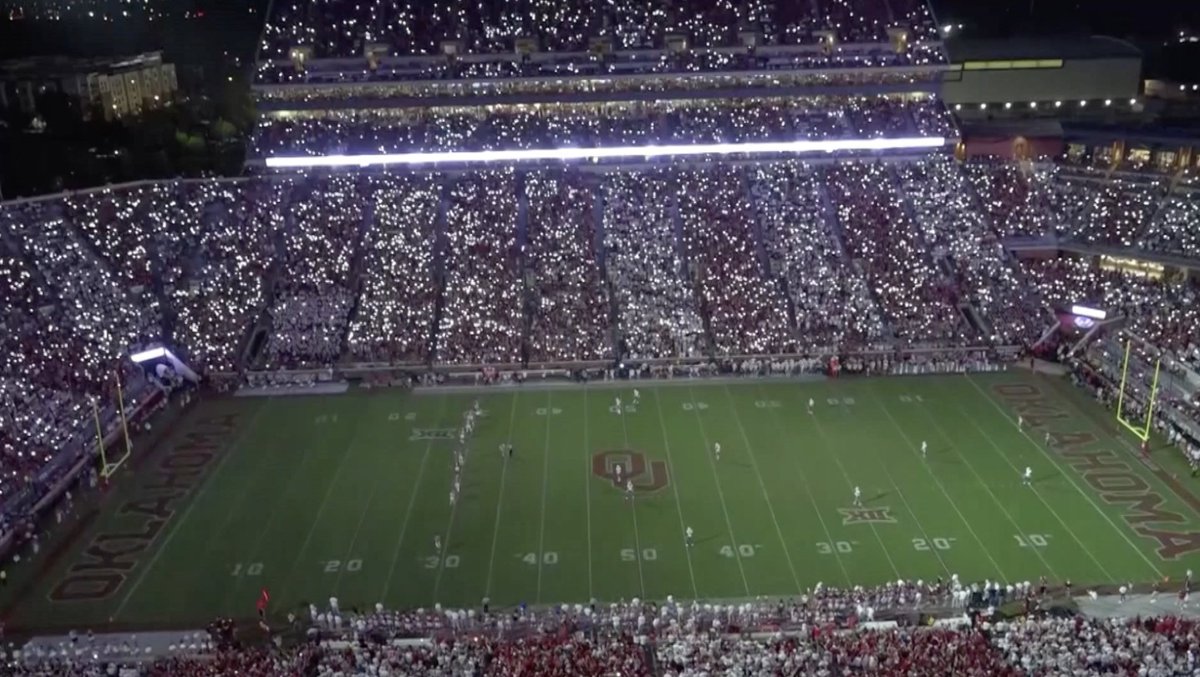 In case you missed it: Our <a href="/Gameday_U/">GamedayU</a> team breaks down everything you need to know for Week 4 of college football! 

youtu.be/LFziV8fCM5M