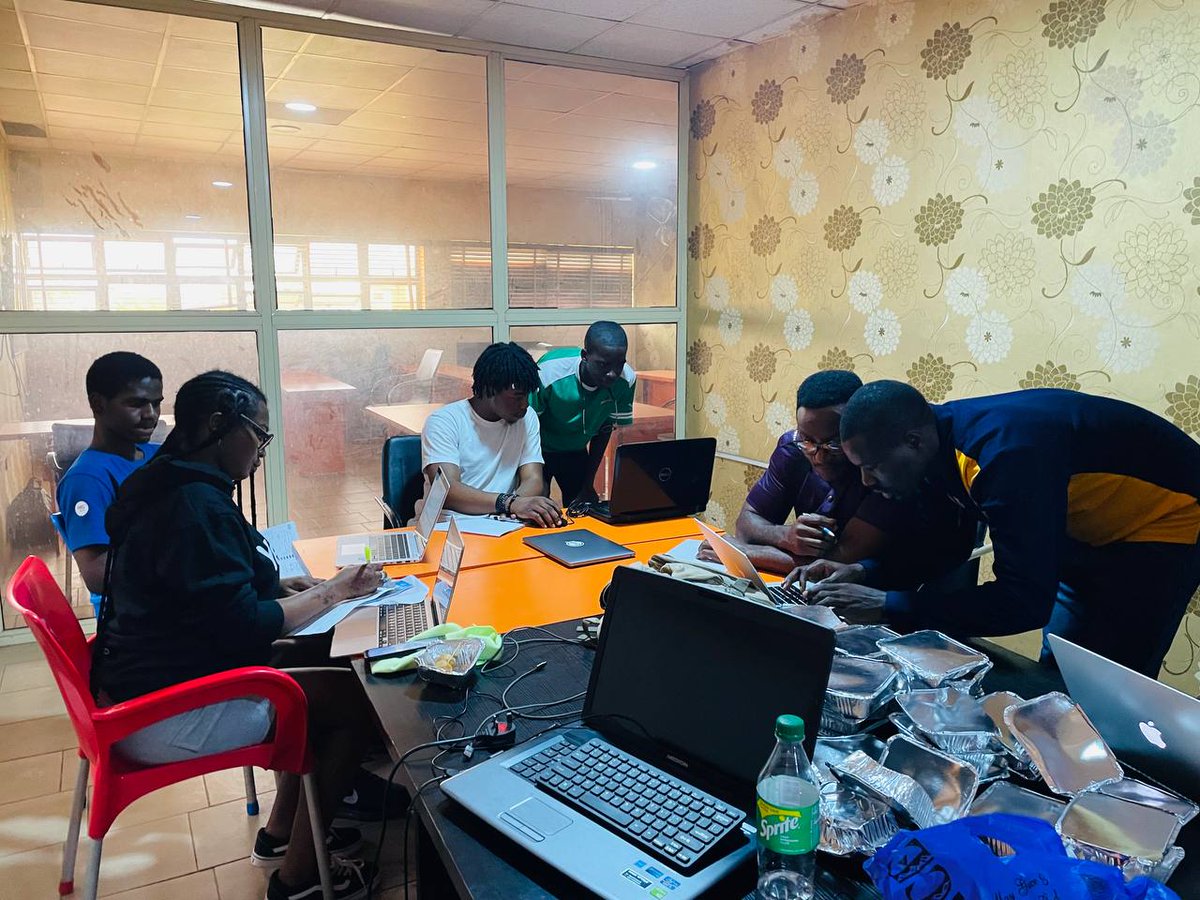 GdgEnugu's tweet photo. Some pictures from <Code/Jam> happening currently at Dreams Hub Ogui Road.

#CodeJam22 #Enugu https://t.co/3U8YiSIHYj