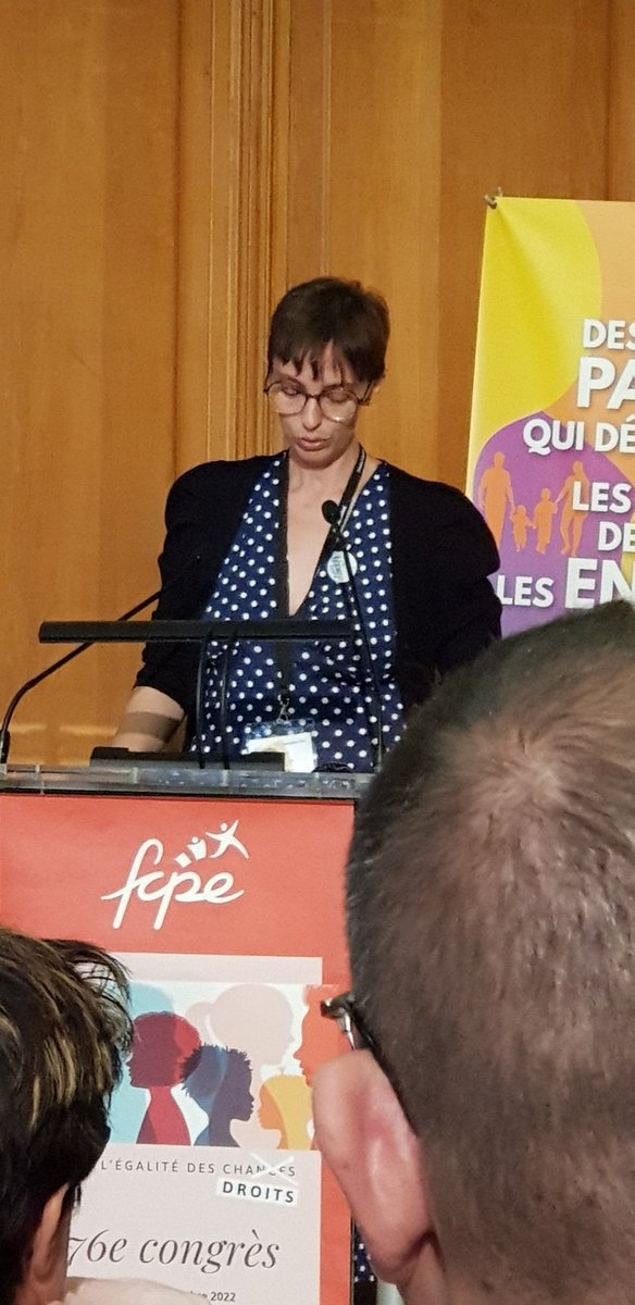 #congresFCPE Anne-charlotte Rossi (fcpe 59) se présente comme administratrice nationale.