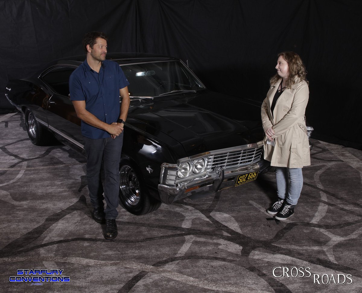 CaringForMish's tweet photo. A year ago today I met Misha for the second time and it was one of the best weekends of my life 😭 I miss him & my best friend so much 😔 #crossroads3 #supernatural #castiel #mishacollins @mishacollins https://t.co/SsnRY6ylCv