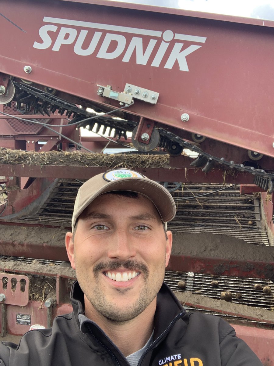 TannerDunn35's tweet image. What an awesome week expanding @FieldView @ClimateLLC_ag compatibility for potato diggers. More to come soon 👀
