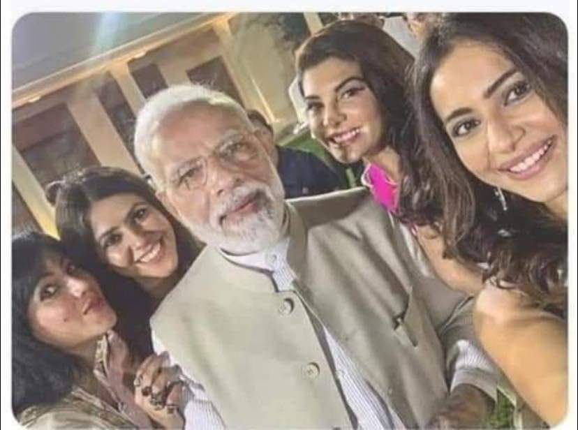 royal_amn's tweet photo. भगवान की कृपा रही तो अपना भी दिन आएगा
😎😁🤣 https://t.co/oe8PFOOB8Q