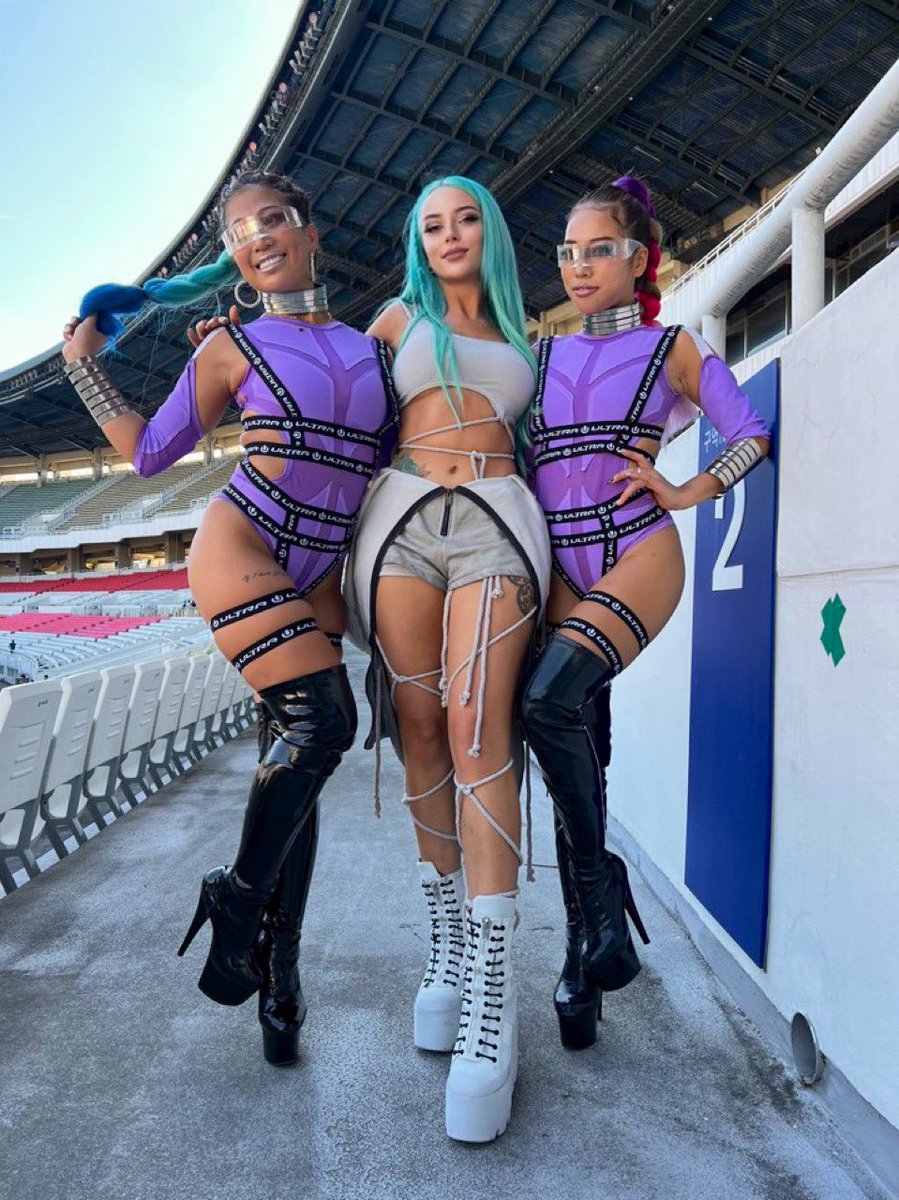 FrankieDayMusic's tweet photo. TODAY WAS SO FUN!
HUGE thanks to @UMFKorea for having me!!
#ULTRAKOREA #ULTRAMUSICFESTIVAL #umfkorea2022 #FENNERGY #FRANKIEDAY #Seoul #SWEETINFINITY https://t.co/tlDWse1oQS