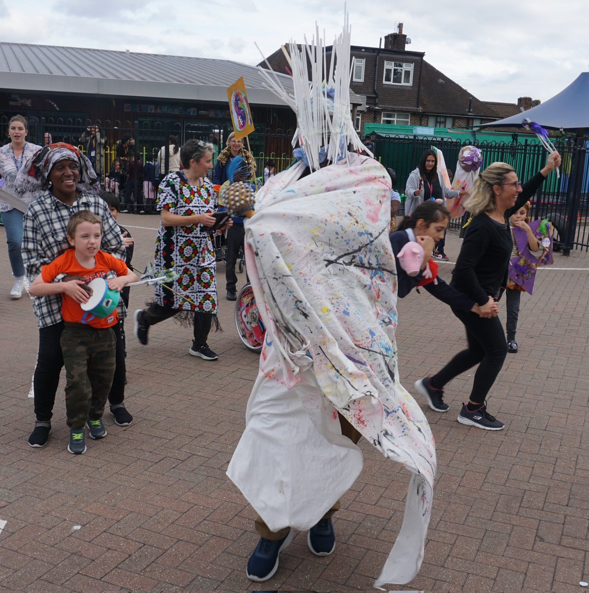 Creative Watergate tweet media