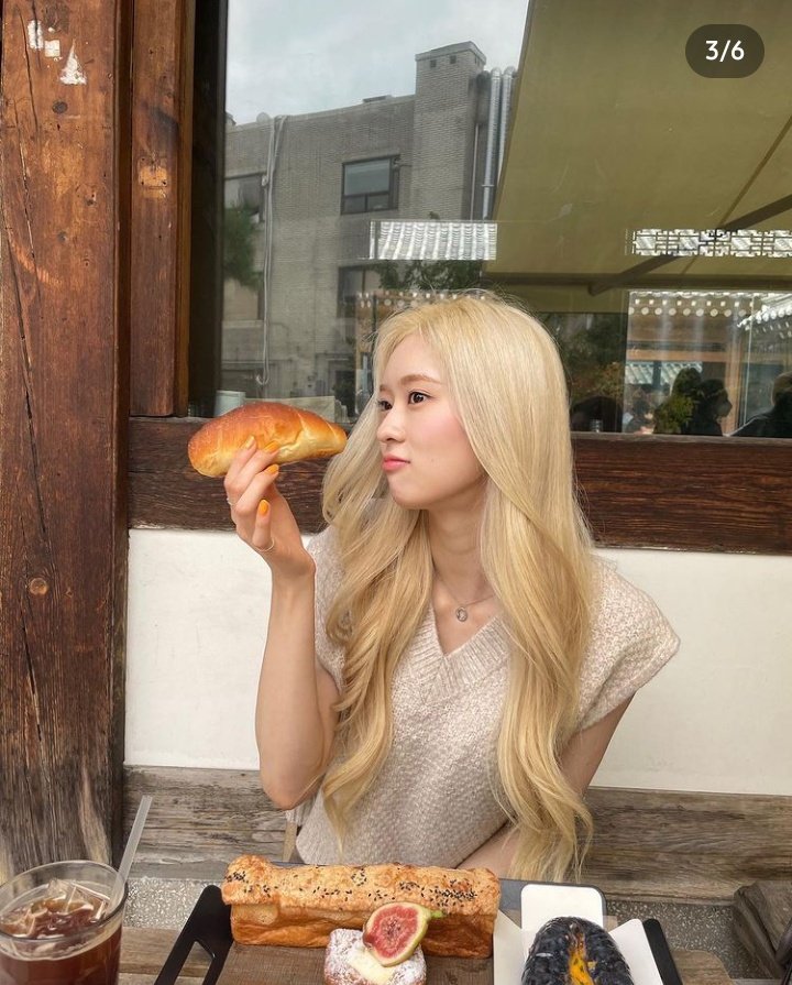 BabyGiantMay's tweet photo. {📸} |24.09| Atualização da May no seu IG (ma0_may) 

~ 🥐

#May #메이 #CherryBullet #체리블렛 @cherrybullet (1/2) https://t.co/gpcpVzPoPQ