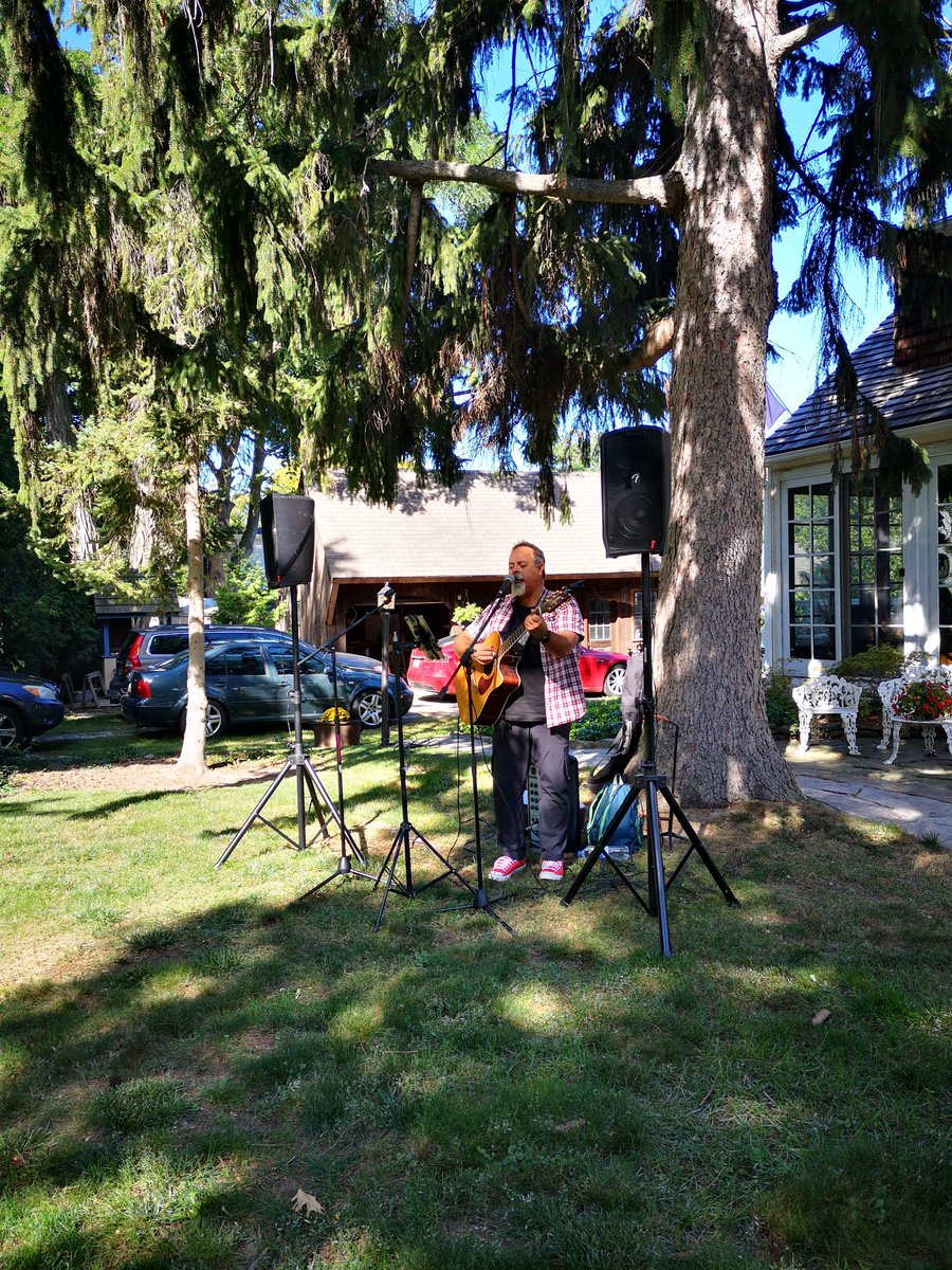 Grimsby Arts Walk Music at Nelles Manor Museum
@grimsbyartswalk <a href="/NellesManor/">Nelles Manor Museum</a>