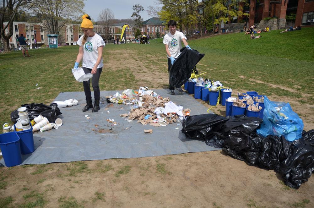 sustain Appalachian (@sustainapp) on Twitter photo Happy Appy Game Day! Please try your best to dispose of your waste APPropriately! #zerowaste #recycling #compost #appstate <a href="/sustainApp/">sustain Appalachian</a> Happy Appy Game Day! Please try your best to dispose of your waste APPropriately! #zerowaste #recycling #compost #appstate <a href="/sustainApp/">sustain Appalachian</a>