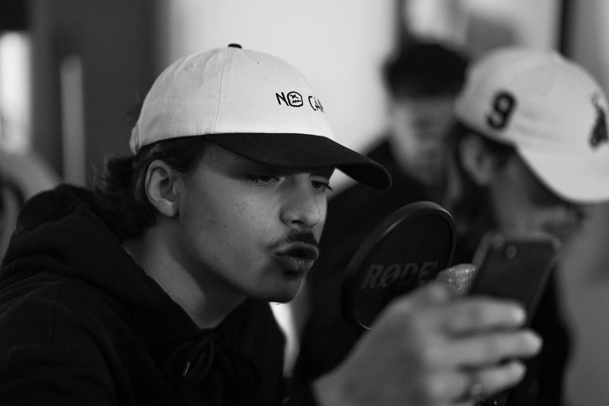 super8exp's tweet image. 🚨 Le Grünt #52 a déjà été tourné et son invité sera... le seul et unique NeS !!!

Inutile de vous prévenir que le feu va être craché en bonne et due forme ! 🥵🔥

(Source : Grünt Festival)