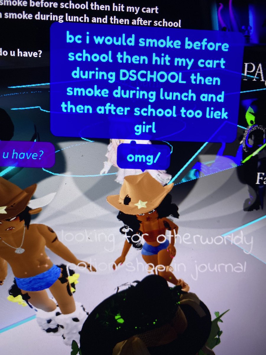 _ip1nk's tweet photo. I Just Went To Get Goth Lolita Purse And Some Girl Said This 😭 #royalehigh #royalehighroblox #royalehightradinghub https://t.co/IXGrXu5NKn