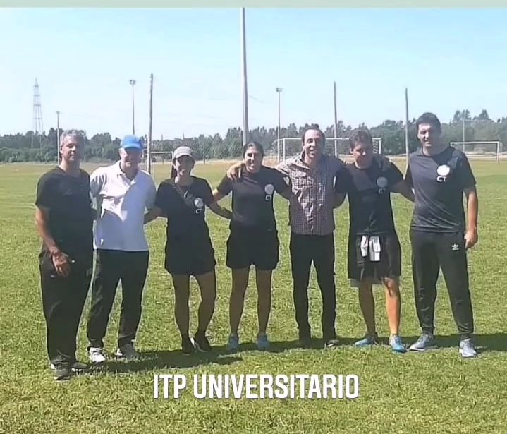 GastonDemo's tweet photo. Una temporada más culminada en @LUD_Oficial
Equipo nuevo, subidos a un proyecto ambicioso por el corto tiempo disponible para armar todo lo básico.
En lo deportivo logramos el ascenso, lo cual en principio era algo secundario.
En lo personal el 7° ⬆️⬆️⬆️⬆️⬆️⬆️⬆️
@ITPUNIVERSITAR1 https://t.co/Opj8Z0XJgr