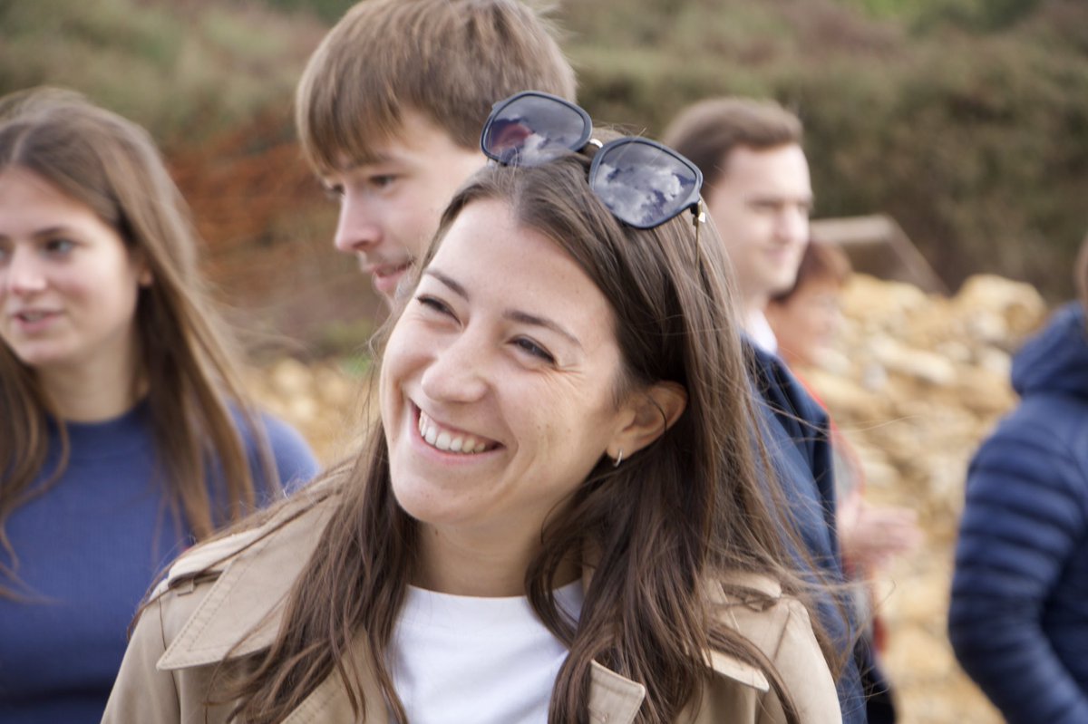J_Democrates's tweet photo. 🌾 Ce matin les Jeunes Démocrates se sont rendus sur l’exploitation agricole du Gaec de Branderien.

💬 Nous remercions Stéphane Daniel pour son accueil chaleureux et les riches échanges que nous avons pu avoir avec lui.

#URMoDem #Guidel2022 https://t.co/WtwgqtF3mI
