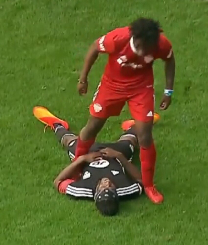 nocontextfooty's tweet image. 