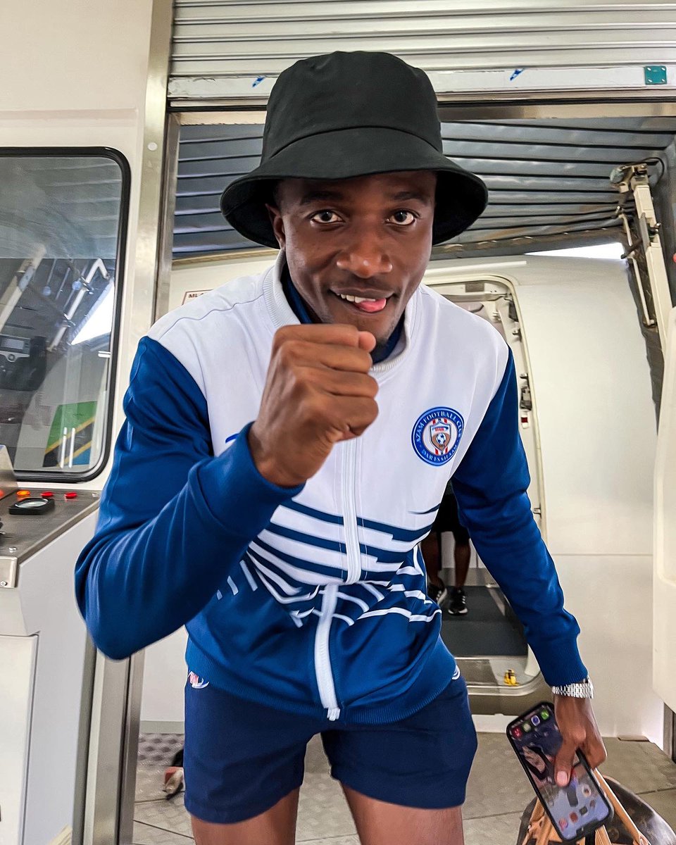 azamfc's tweet photo. #ArrivedSafely Kikosi chetu kimeshawasili salama jijini Dar es Salaam jioni hii, kikitokea Ndola, Zambia kilipokwenda kucheza na TP Mazembe.

#weareazamfc #timuborabidhaabora https://t.co/RhLg0iAxB0