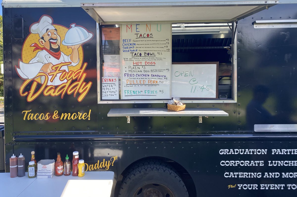 Let Fall begin! #518eats Altamont Fall Fest. 🤤