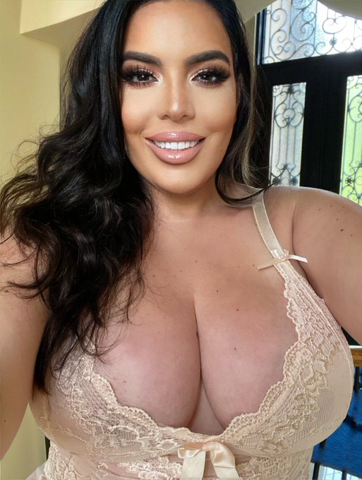 Good morning ☀️ https://t.co/CSnTCFYLzM