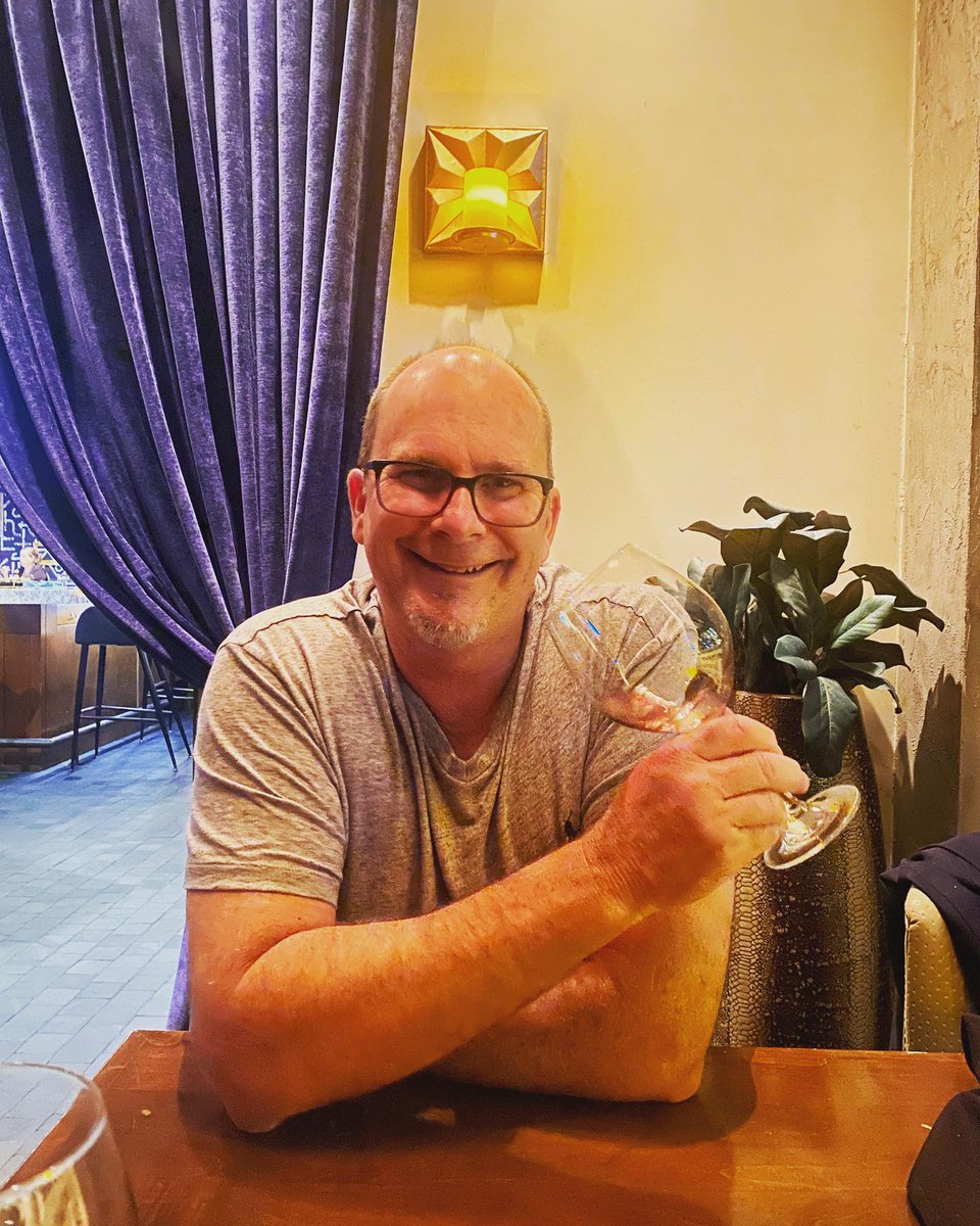 GaryJames041's tweet photo. You want to Live!! Live in the moment!! Spend more time Loving yourself, and Living to Love!! ❤️❤️❤️
 •
 #livelife #livelifetothefullest #lifestyle #relationshipgoals #bepresentinthemoment #travel #behappy #friends #friendship #bewell #happy #happyanniversary https://t.co/iOwhYJxihM