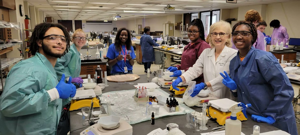 PharmacyIsRightForMe tweet media