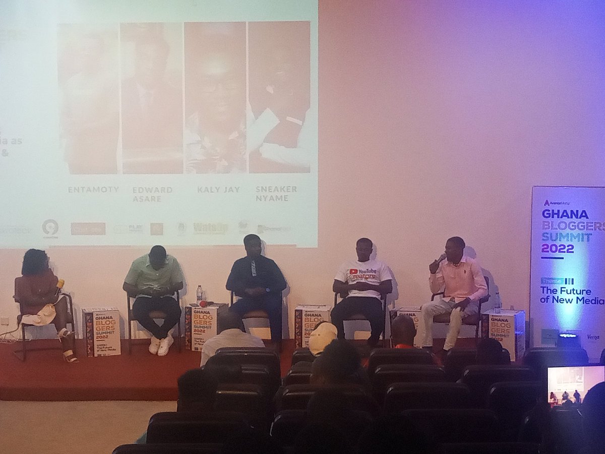 jnyabor's tweet photo. What does the future of influencer marketing look like? Discussion with @gyaigyimii, @SneakerNyame_, @EdwardAsare, @Amoaning_samuel
#GBS22 #GhanaBloggersSummit @avancemedia @princeakpah #GBS2022 https://t.co/H09bCiRWpn