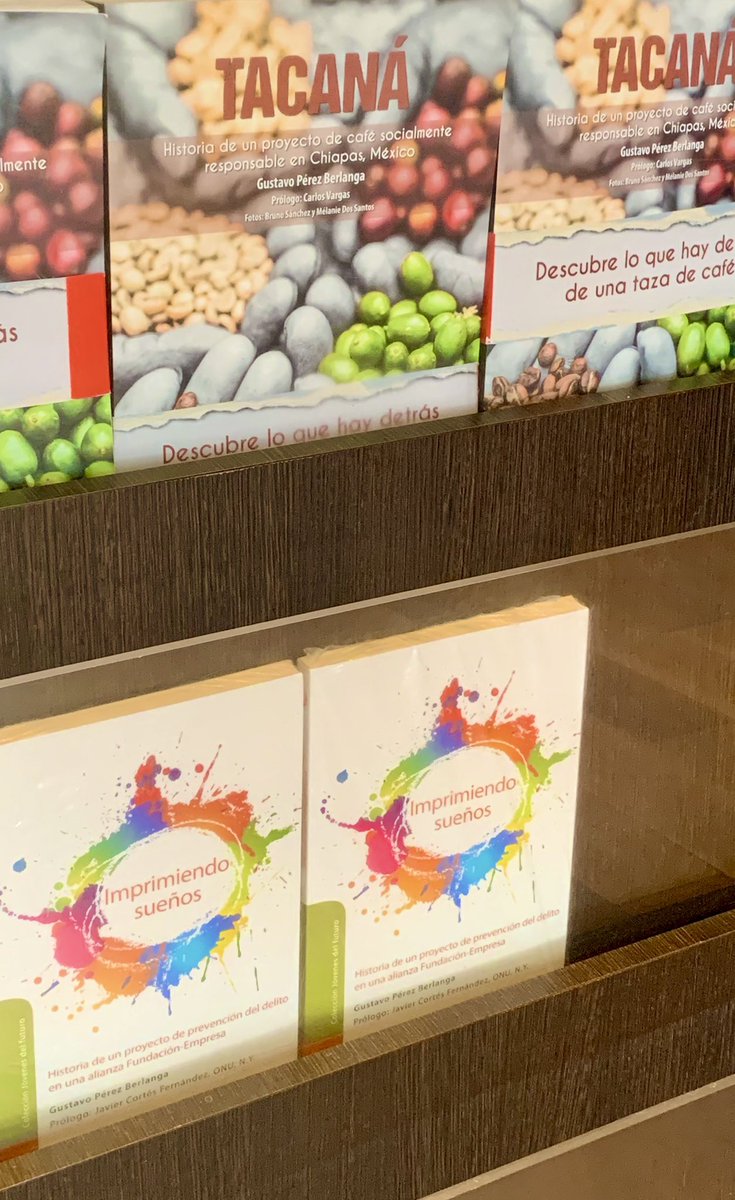 Expok's tweet photo. Recomendados los libros de Gustavo Pérez Berlanga, Director de #RSE en Grupo Restaurantero Gigante. 
Los puedes adquirir en @ToksMx 
El primero sobre proyectos productivos de café; y el segundo acerca de una iniciativa de prevención del delito en una alianza Fundación-Empresa.👏 https://t.co/PXneFdc7Lj
