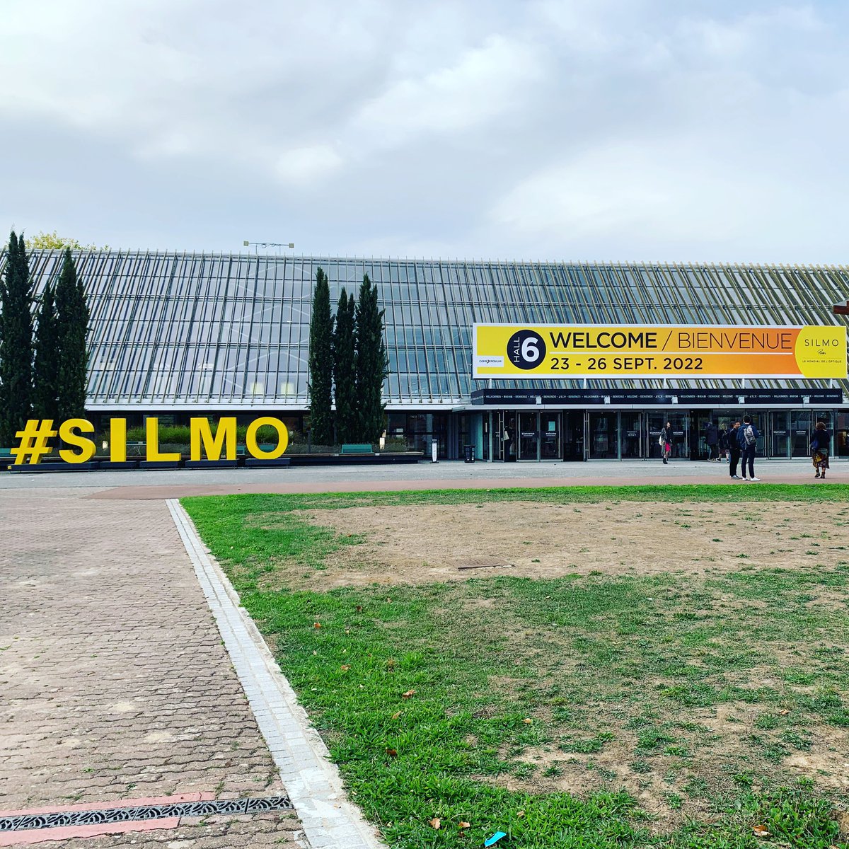 FapiEyeworld's tweet photo. @silmoparis #2022 #present https://t.co/AQGByjciUa