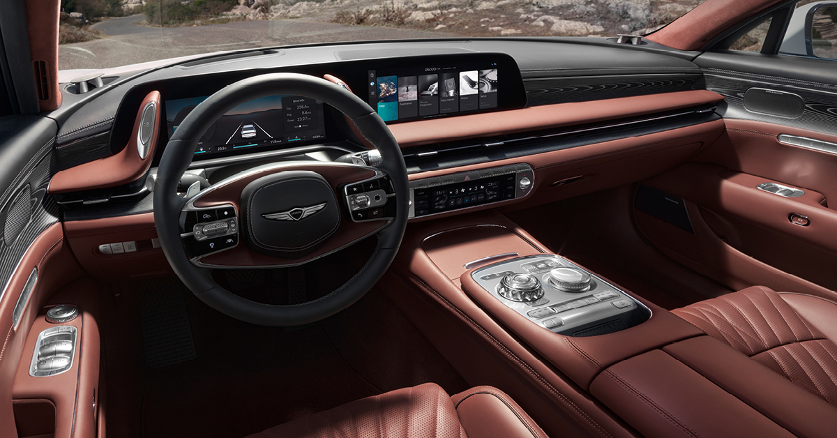 Genesis_MEA's tweet photo. Perfectly befitting the title of a flagship sedan. The feeling of a smart digital interface, that harmoniously combines luxurious details, advanced technologies & analog sensitivities, is at your fingertips.
THE GENESIS G90
STATUS GO
#Genesis #GenesisG90 #StatusGo #GenesisMEA https://t.co/qOn2jgyjSV