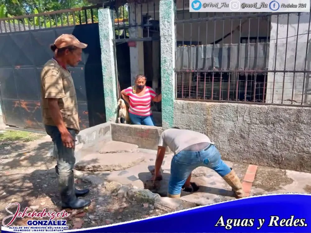 Noti_Fla's tweet photo. #Noti_Fla 📰🗞 📢 | ⚫🔴 1/2 Sábado 24/09, El equipo de la Coordinación de Aguas y Redes realiza mantenimiento de boca de visita, destape de colector y empotramiento en Paraparal.
@NicolasMaduro @Soykarinacarpio
@TupamaroMRT @JohendersonMrt

#MundoMultipolar https://t.co/s5b0Psve2D