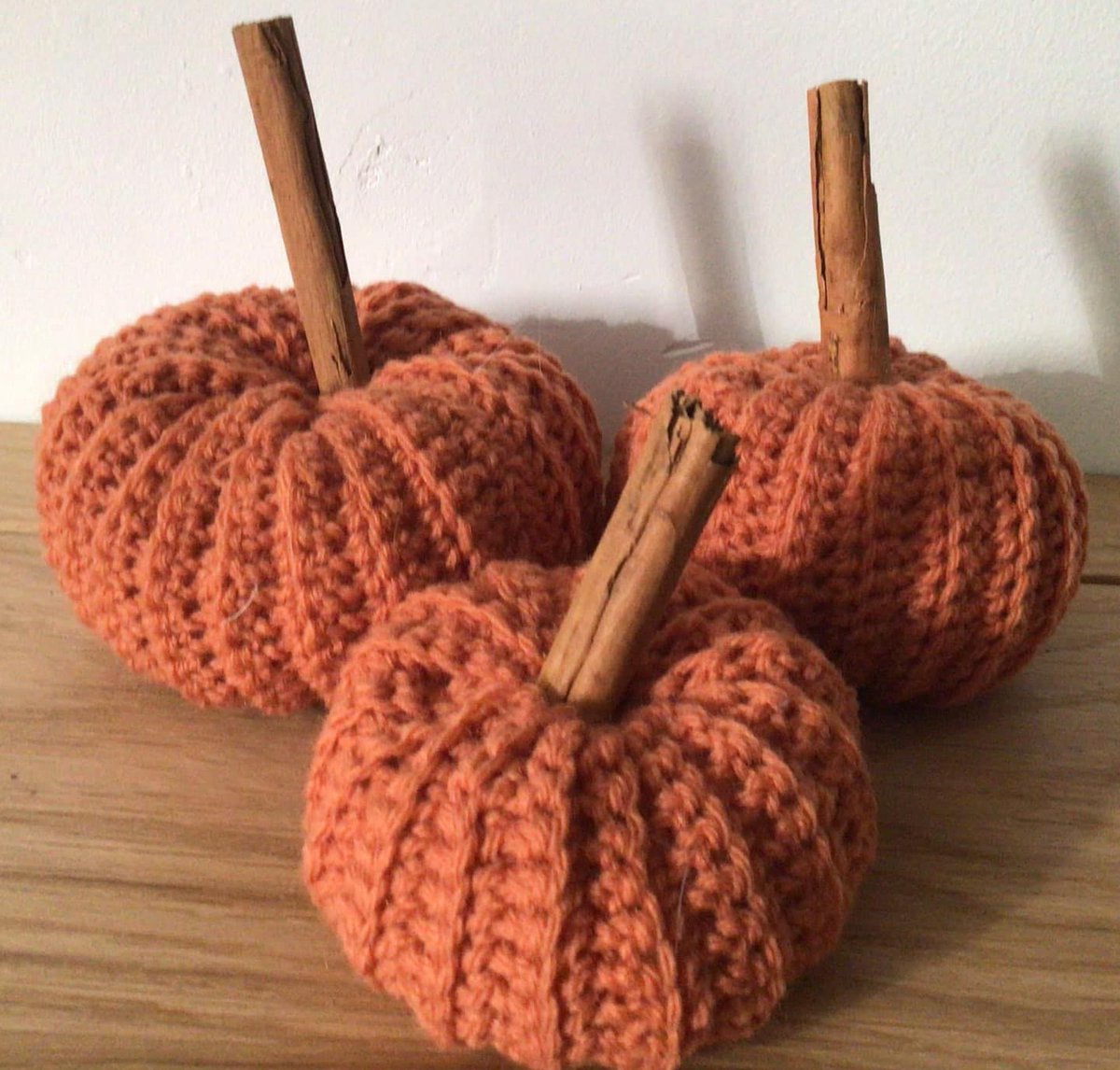 #hopeassociation #fundraiser #animalsinneed #knitandknatter #ChampagnaclaRiviere