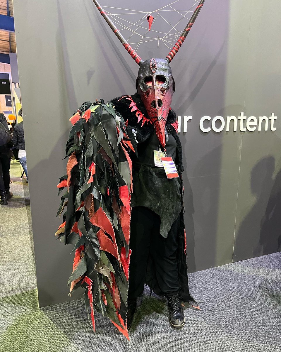 Evetech's tweet photo. Comic con day3 cos play☠️🤖🧝🏻‍♀️🦹🏻‍♀️ 
Stay hyped for more 
.
.
#comiccon22 #hp #intel #samsung #asus #msi #glorious #arozzi #ROG #comiconcosplays #evetechcomiccon #comicconafrica https://t.co/7trbZdatIt