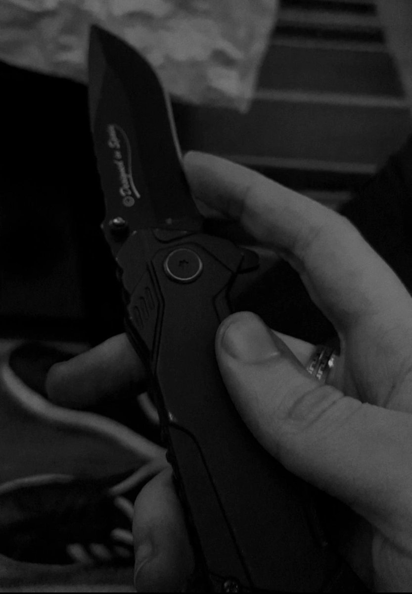 ohsangwoo_kin's tweet image. UPDATED #nsfwtwt 

⛓ 23
⛓ He/Him
⛓ Portuguese
⛓ Pansexual 
⛓ Dom / top
⛓ Leo / ENTP
⛓ Minors not allowed 🔞

Don't forget to ↻ &amp;amp; ♡!
Let's talk~ 🖤