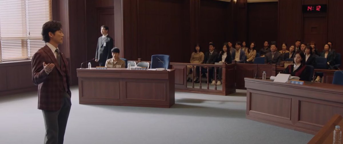 cloudiecheekie's tweet photo. ok but the long ass speech at the court scene amazed me like how tf did he do that?? and the way he deliver too??? istg he portrait the character so perfectly #OneDollarLawyerEp2 
#NamGoongMin #천원짜리변호사 #남궁민 https://t.co/QWHQ90CI6f