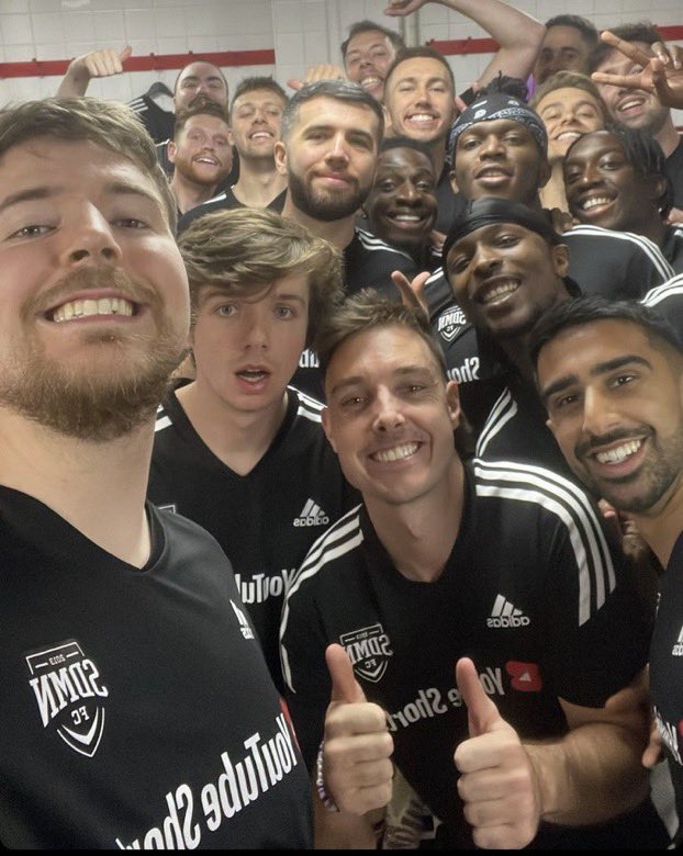 ksinews_'s tweet photo. Sidemen FC with the W 🤩❤️ 8-7 https://t.co/JXQNx4lEhL