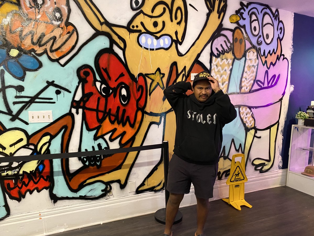 MaryJCannabis's tweet photo. This mural allowed me to create a piece that shows anyone who looks at it the pure excitement I have for life and art. 
-FC https://t.co/Oe2kN993LA