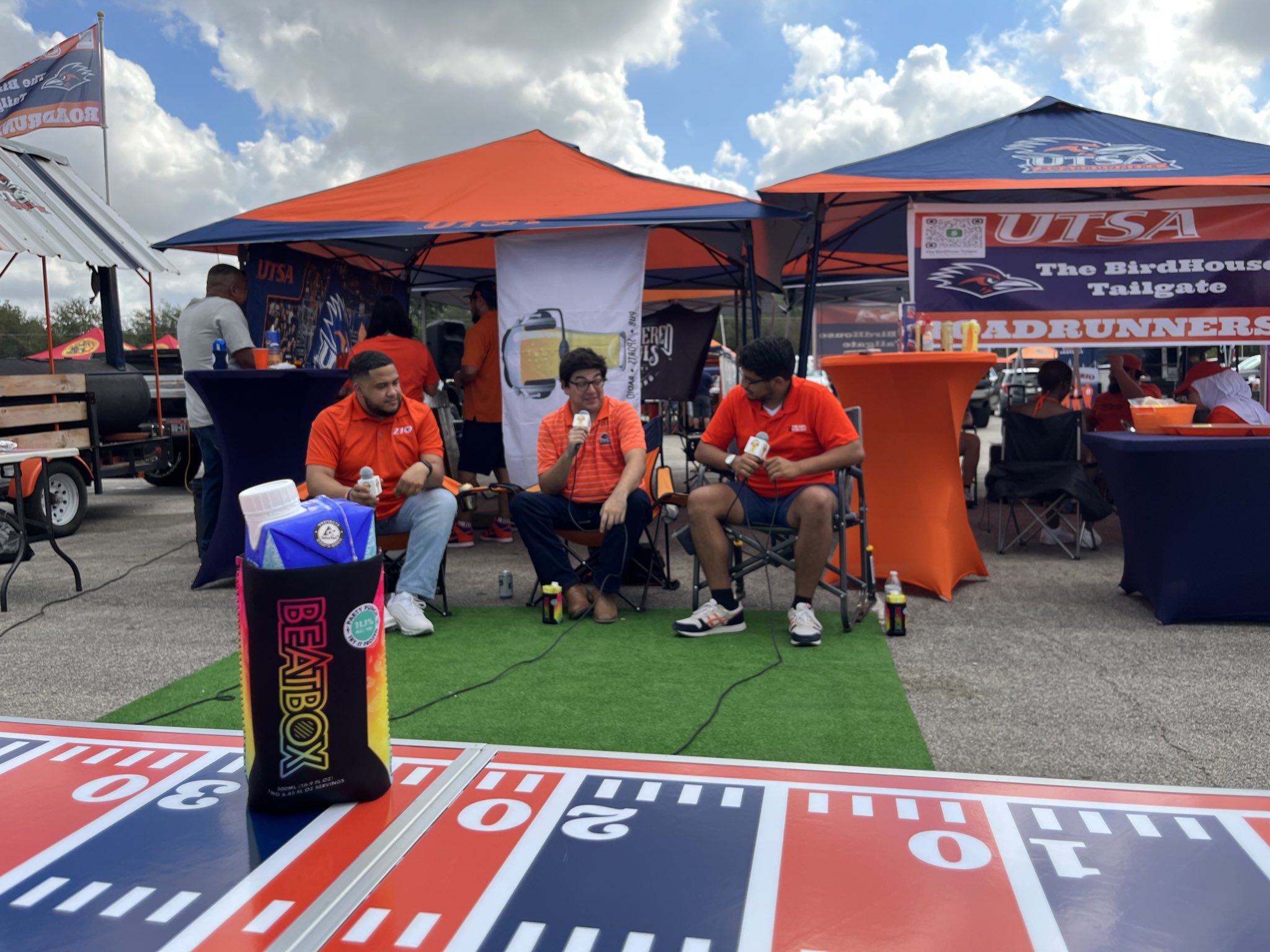 Pub Sports Radio ™ on Twitter "BIRDS. UP. (Shoutout to BeatboxBevs