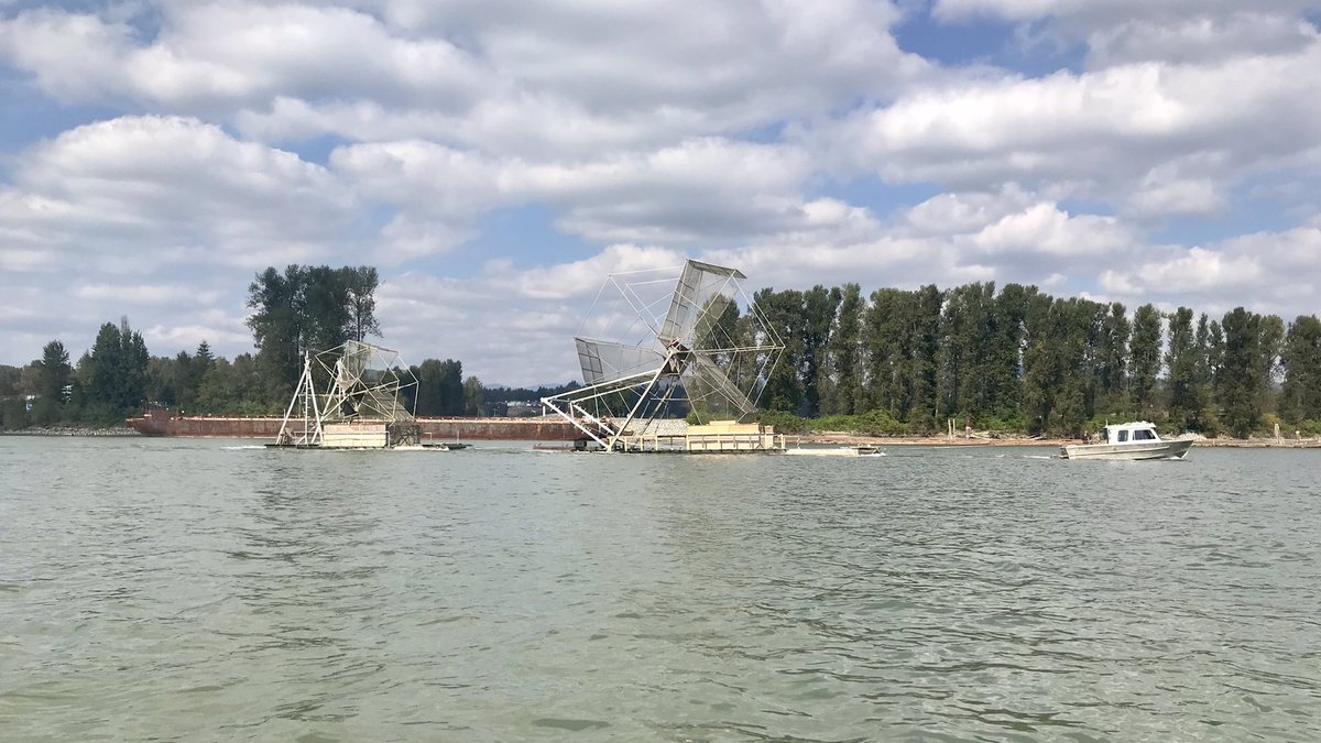 JZThinAir's tweet photo. Fish wheels headed up the Fraser.
This was awesome to see.
#selectivefishing https://t.co/uQNGhvqhtG