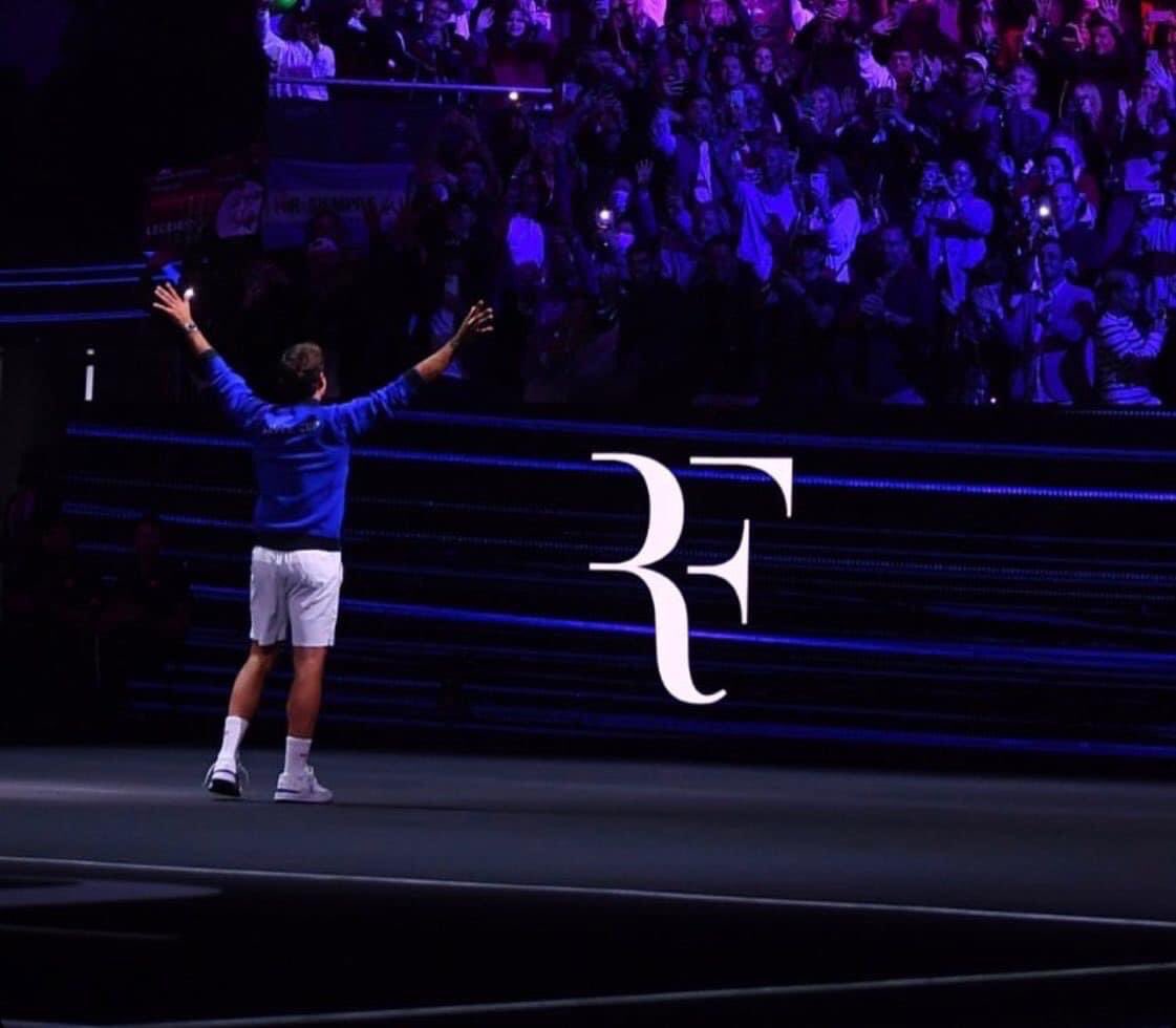 ZeinabAssaf17's tweet photo. Goodbye Rf 💔🥹 #RogerFederer https://t.co/ojmvH8gHzR