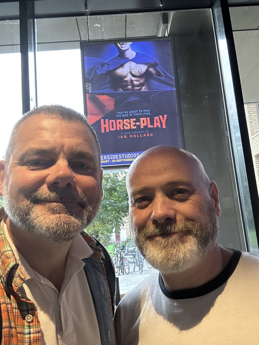 Hilarious hijinks <a href="/HorsePlayLondon/">Horse-Play</a> @RiversideLondonja